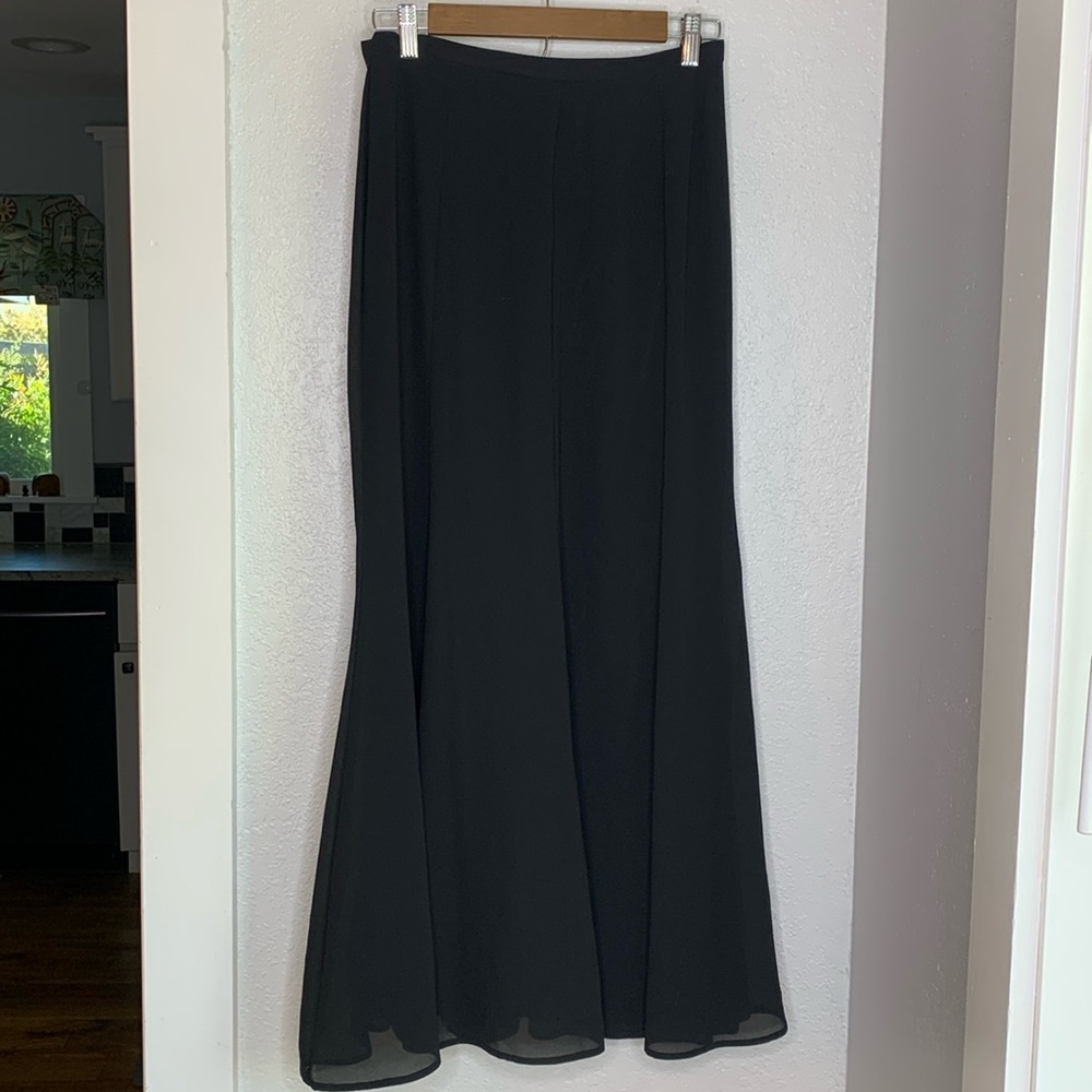 Allison Morgan Black Chiffon Maxi Skirt Size 8 Flowy Dark Academia Quiet Luxury